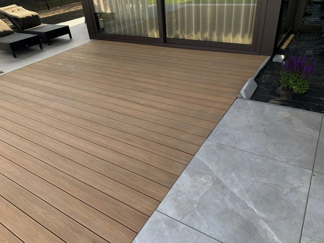 Composiet Teak Vlonderplank 2.3 x 13.8 cm (23 x 138 mm) - Lengte 400 cm - Afbeelding 5